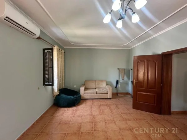 Tirane, shes Vile 3 Katshe Kati 3, 217 m² 340.000 € 