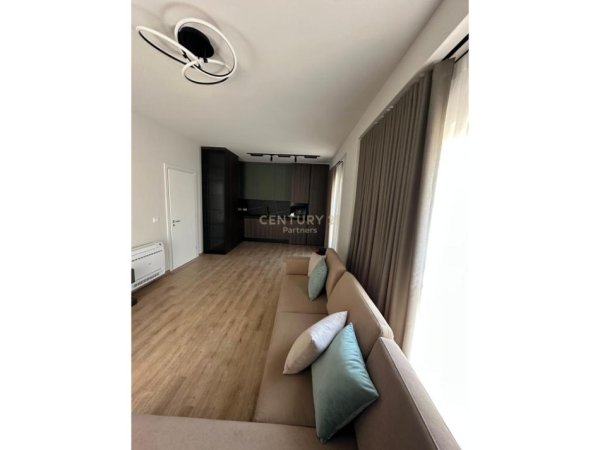 Tirane, shes apartament 2+1+Aneks+Ballkon Kati 1, 103 m² 210.000 € (Kompleksi Aura, Laprake)