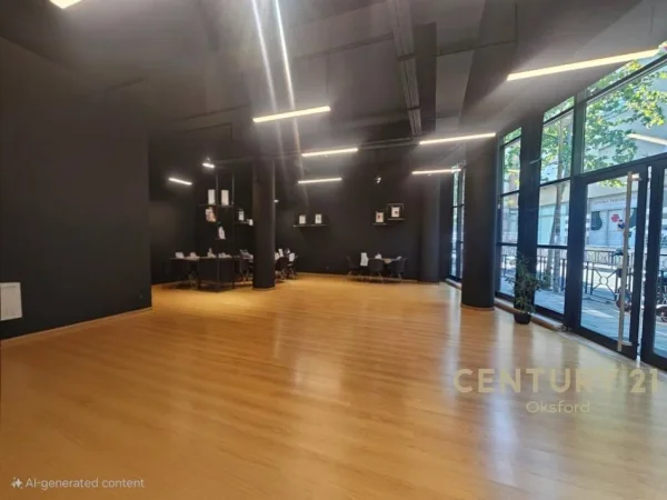 Tirane, jepet me qera ambjent biznesi Kati 0, 131 m² 2.500 € 
