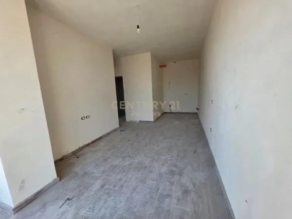 Tirane, shes apartament 1+1+Ballkon Kati 13, 78 m² 226.000 € (ALTURA TRADE CENTER)