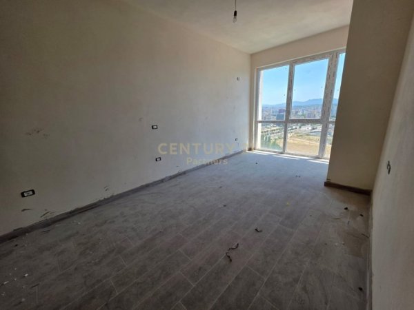 Tirane, shes apartament 1+1+Ballkon Kati 13, 78 m² 226.000 € (ALTURA TRADE CENTER)