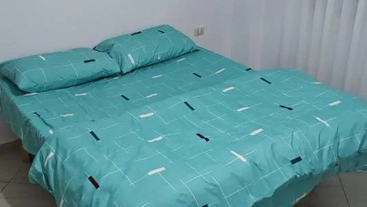 Tirane, jepet me qera apartament 1+1+Ballkon Kati 3, 65 m² 400 € (Prane Doganes Unaza e Re)