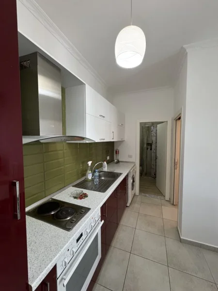 Durres, shitet apartament 1+1+Ballkon Kati 3, 57 m² 115.000 € (Gjiri i lalezit)