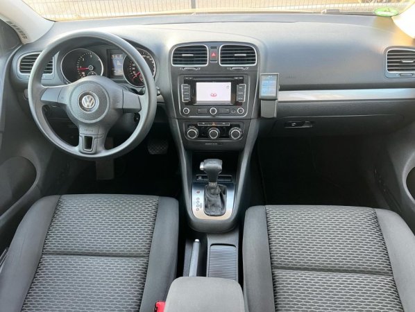 VOLKSWAGEN GOLF VI - 2.0 NAFTE 👉 2010 👈 kambio AUTOMATIKE - 7.300 €