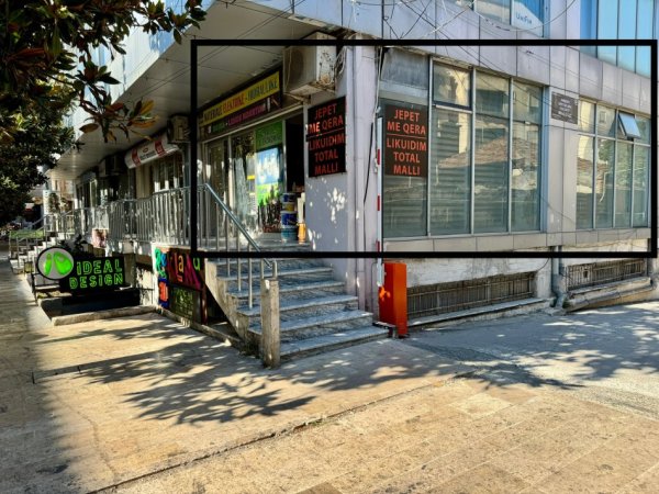 Durres, jepet me qera dyqan Kati 0, 80 m² 1.100 € (Rruga Aleksander Goga te Gjykata)