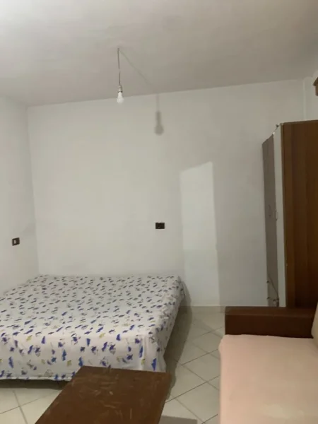 Tirane, jepet me qera garsonier 1+1 Kati -1, 37 m² 27.000 € (Ferdinand deda)