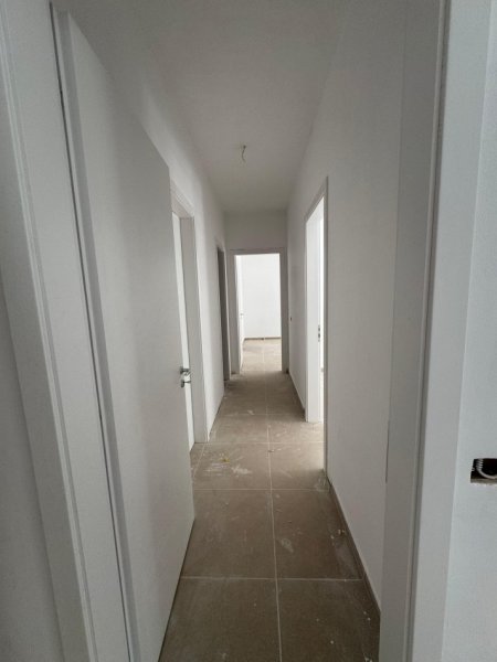 Tirane, shitet apartament 2+1+Ballkon Kati 2, 112 m² 117.500 € (Univers City I perfunduar 1050€/m2 I disk)