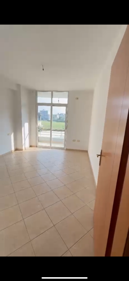 Tirane, shitet apartament 2+1+Ballkon Kati 2, 105 m² 126.000 € (Astir Prane Nela 5 Me Hipoteke 1200€/m2)