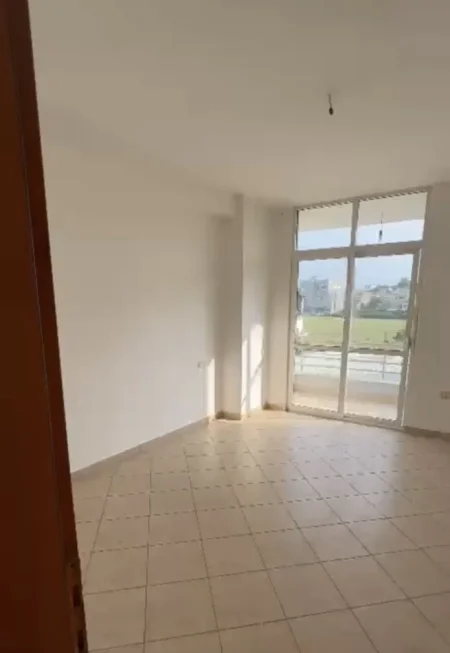 Tirane, shitet apartament 2+1+Ballkon Kati 2, 105 m² 126.000 € (Astir Prane Nela 5 Me Hipoteke 1200€/m2)