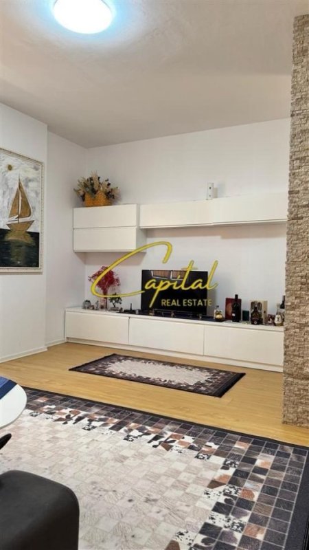 Tirane, jepet me qera apartament 1+1 Kati 3, 75 m² 550 € (ASTIR)