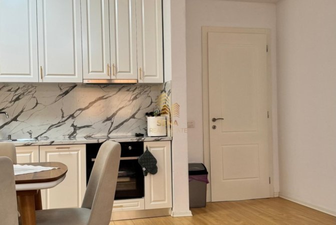 Tirane, jepet me qera apartament 1+1+Ballkon Kati 3, 70 m² 550 € (Kompleksi Green City)