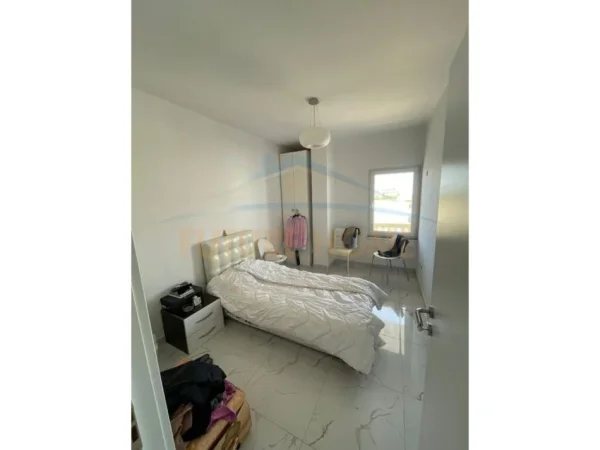 Shkembi Kavajes, shitet apartament 3+1+Ballkon Kati 5, 160 m² 170.000 € (Durres)