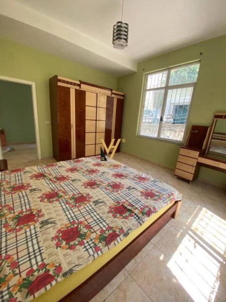 Tirane, jepet me qera apartament 2+1+Ballkon Kati 1, 100 m² 500 € (FONDACIONI ELEONORA)