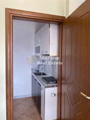 Tirane, jepet me qera shtepi 1+1 Kati 2, 30 m² 200 € (QTU)