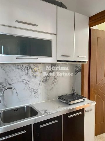 Tirane, jepet me qera shtepi 1+1 Kati 2, 30 m² 200 € (QTU)