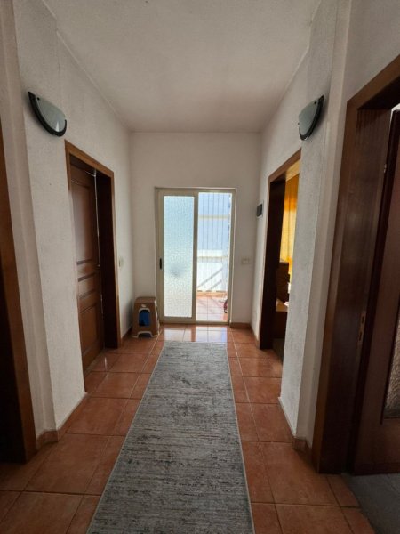 SHITET  VILE 2 KATESHE NE LAPRAKE   349.000 €