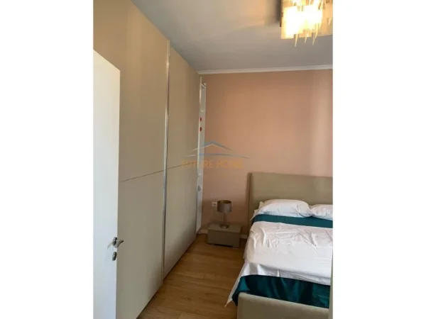 Tirane, jepet me qera apartament 1+1 Kati 3, 51 m² 600 € (RRUGA MINE PEZA)