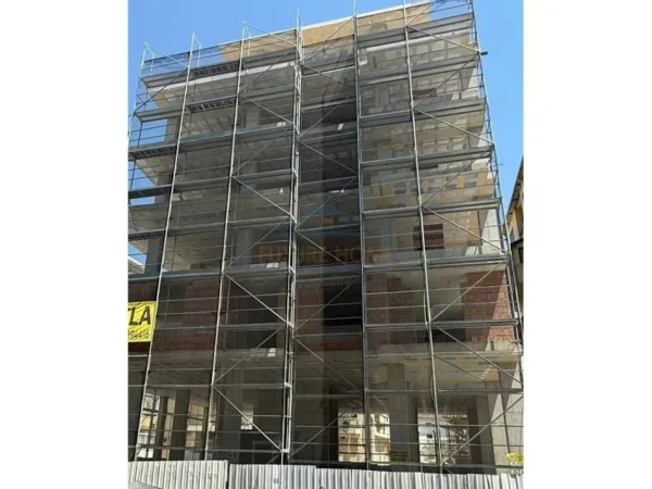 Durres, shitet apartament 1+1+Ballkon Kati 3, 47 m² 58.000 € (Golem)