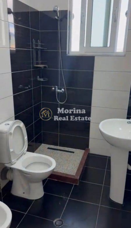 Tirane, jepet me qera apartament 1+1 Kati 5, 60 m² 350 € (5 Maji)