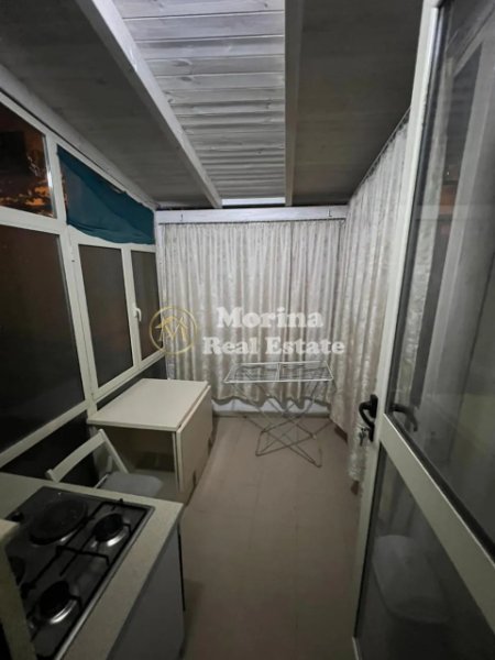 Tirane, jepet me qera apartament 1+1 Kati 1, 35 m² 300 € (Liqeni i Thate)