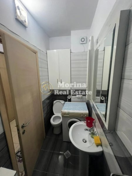 Tirane, jepet me qera apartament 1+1 Kati 1, 35 m² 300 € (Liqeni i Thate)