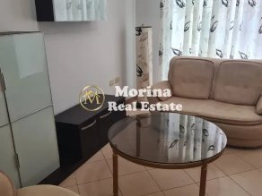 Tirane, jepet me qera apartament 2+1 Kati 5, 110 m² 700 € (Liqeni Artificial)