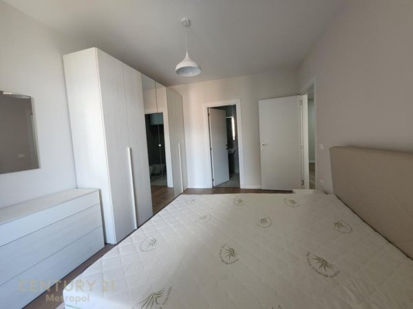 Tirane, jepet me qera apartament 2+1 Kati 8, 115 m² 650 € (KOMPLEKSIN ZIRKON PRANE QSUT)