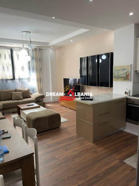 Tirane, jepet me qera apartament 2+1 Kati 2, 83 m² 500 € (Kodra e Diellit)