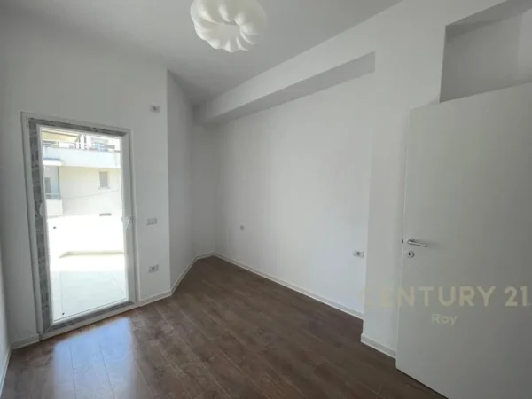 Durres, shitet apartament 1+1 Kati 2, 60 m² 90.000 € (Plazh, Durrës)