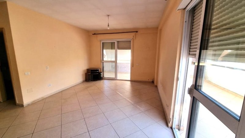 Tirane, jepet me qera apartament 1+1 Kati 4, 73 m² 400 € (JEPET ME QERA SUPER APARTAMENT 1+1 NE DON BOSKO TEK VIZION PLUS)