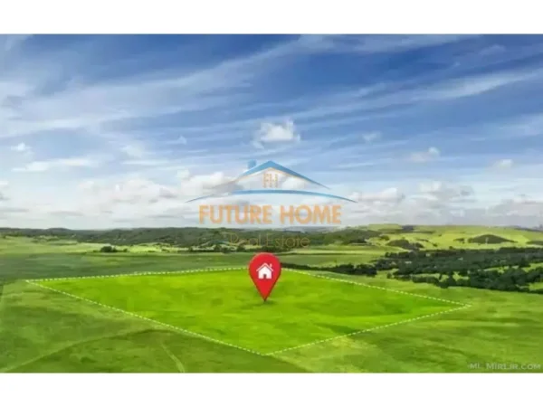 Tirane, shitet toke , 11.000 m² 500.000 € (Prane Rinasit)