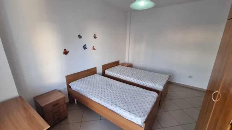 JEPET ME QERA SUPER APARTAMENT 2+1 TEK MINE PEZA NE QENDER 550 €