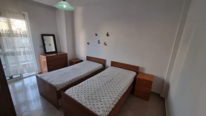 JEPET ME QERA SUPER APARTAMENT 2+1 TEK MINE PEZA NE QENDER 550 €