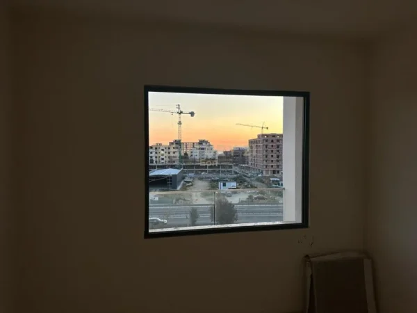 Durres, shitet apartament 1+1 Kati 4, 75 m² 60.000 € (REZIDENCEN EON GOLEM !)