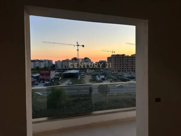 Durres, shitet apartament 1+1 Kati 4, 75 m² 60.000 € (REZIDENCEN EON GOLEM !)