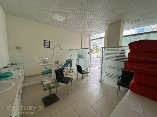 Tirane, shitet ambjent biznesi , 45 m² 83.000 € 