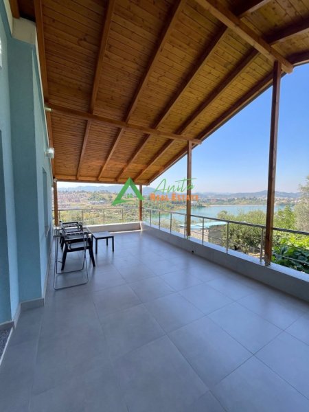 Tirane, jepet me qera apartament+verande | Penthouse 1+1+Ballkon Kati 2, 90 m² 700 € (Second Floor of a Private Villa in Farkë)