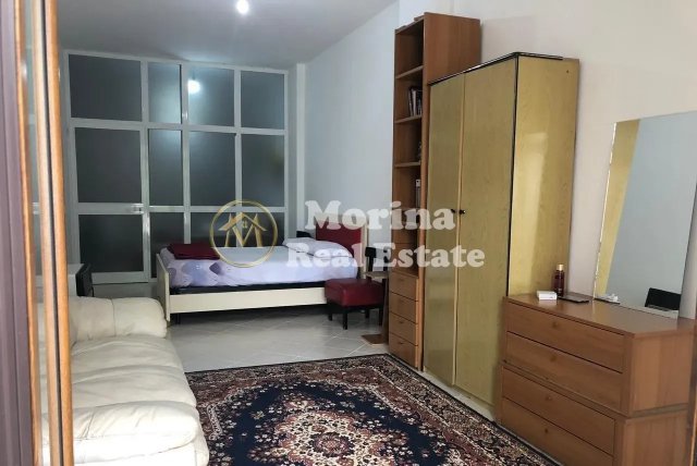 Tirane, jepet me qera apartament 1+1 Kati 1, 98 m² 250 € (Rruga e Dajtit)