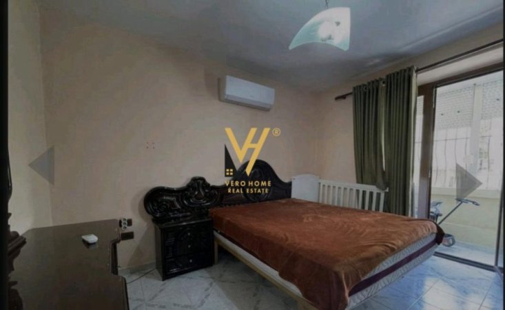 Tirane, jepet me qera apartament 2+1+Ballkon Kati 1, 102 m² 550 € (21 DHJETORI)