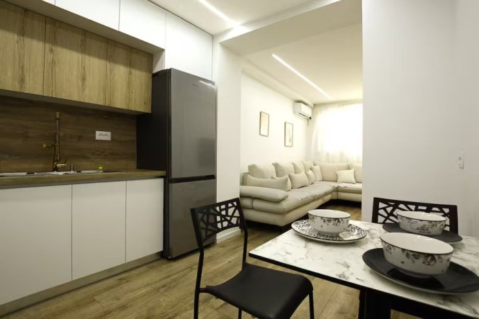 Tirane, jepet me qera apartament 1+1 Kati 1, 66 m² 550 € (Rruga e Kavajes)