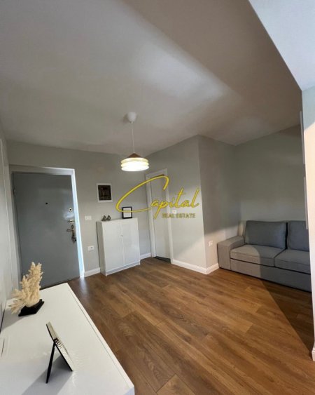Tirane, jepet me qera apartament 2+1 Kati 2, 96 m² 600 € (RRUGA E DIBRES)