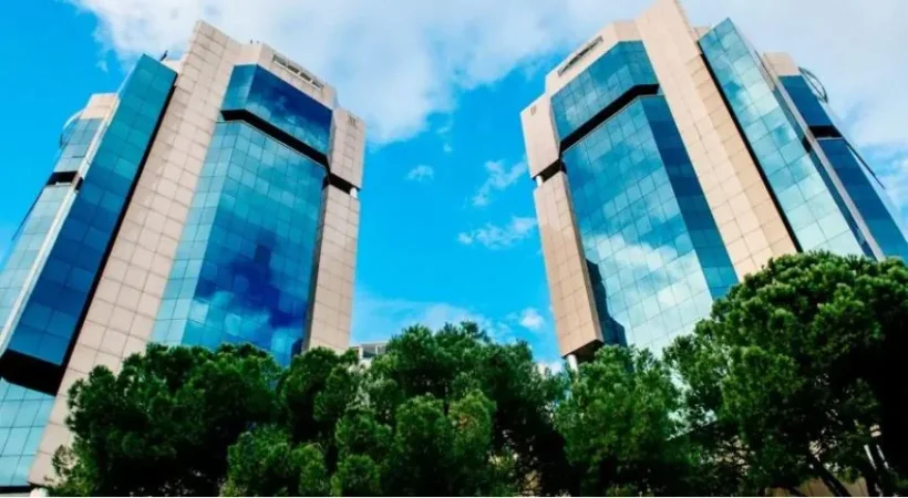 Tirane, shitet apartament 3+1+Aneks+Ballkon Kati 8, 167 m² 501.000 € (Prane Kullave Binjake)