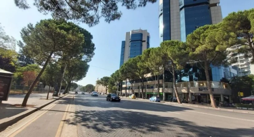 Tirane, shitet apartament 3+1+Aneks+Ballkon Kati 8, 167 m² 501.000 € (Prane Kullave Binjake)