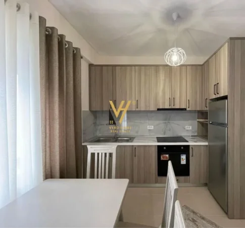 Tirane, jepet me qera apartament 1+1+Ballkon Kati 2, 70 m² 500 € (KODRA E DIELLIT)