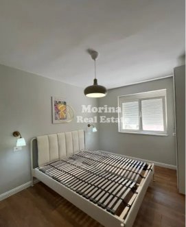 Tirane, jepet me qera apartament 1+1 Kati 2, 65 m² 400 € (Rruga Bardhyl)