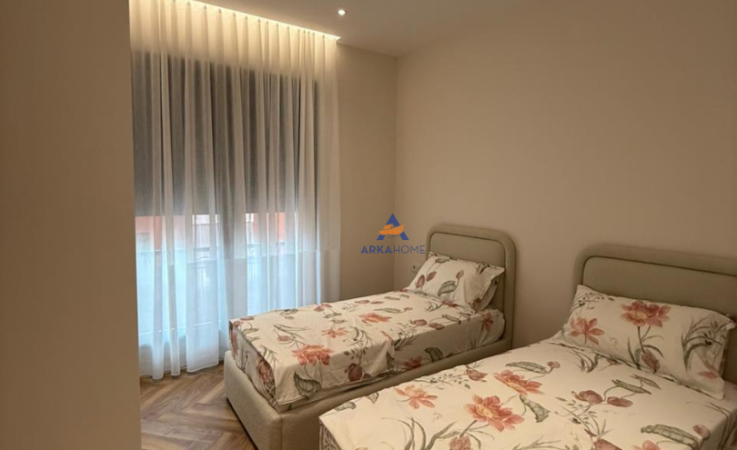 Tirane, jepet me qera apartament 2+1+Ballkon Kati 6, 117 m² 1.500 € (KOMPLEKSI DELIJORGJI,PRANE KASTRATIT)
