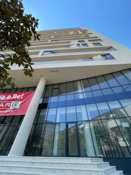 Tirane, shitet apartament 2+1+Ballkon Kati 3, 122 m² 254.000 € (Mine Peza)