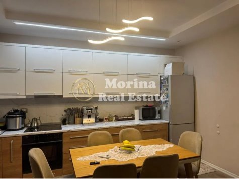 Tirane, jepet me qera apartament 2+1 Kati 7, 94 m² 800 € (Don Bosko)