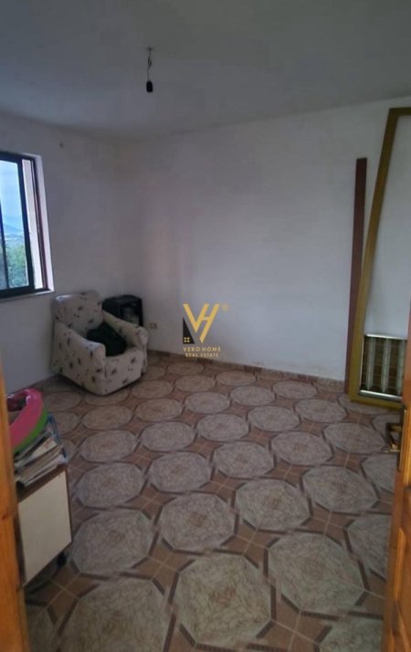 Tirane, shitet shtepi 1 Katshe Kati 0, 101 m² 150.000 € (PEZE E VOGEL)