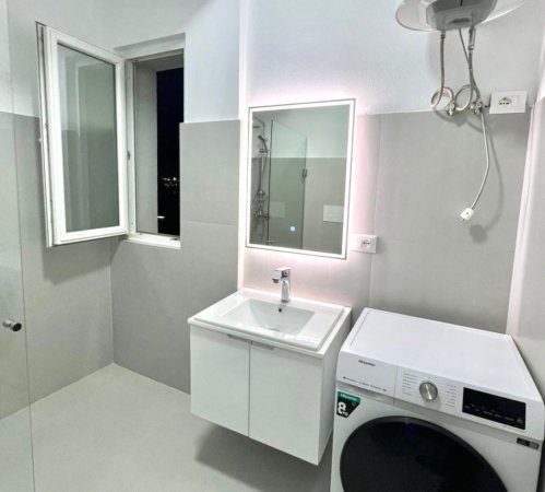 *Jepet me Qera : 2+1 +1 Ballkon 📍 Ish Fusha e Aviacionit - (River Residence) || Kt.9 - 600€ || Sp.100m² *